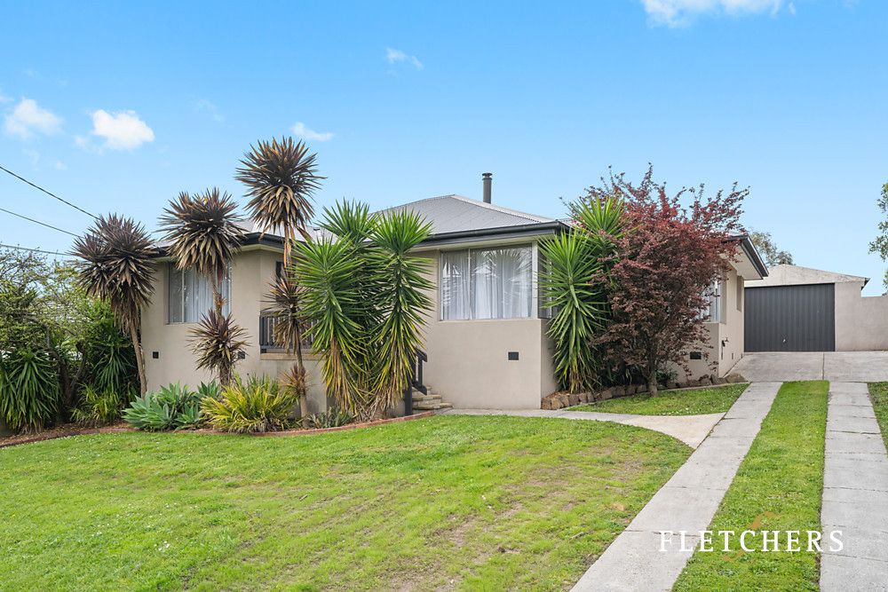 3 bedrooms House in 44 Greenslopes Drive MOOROOLBARK VIC, 3138
