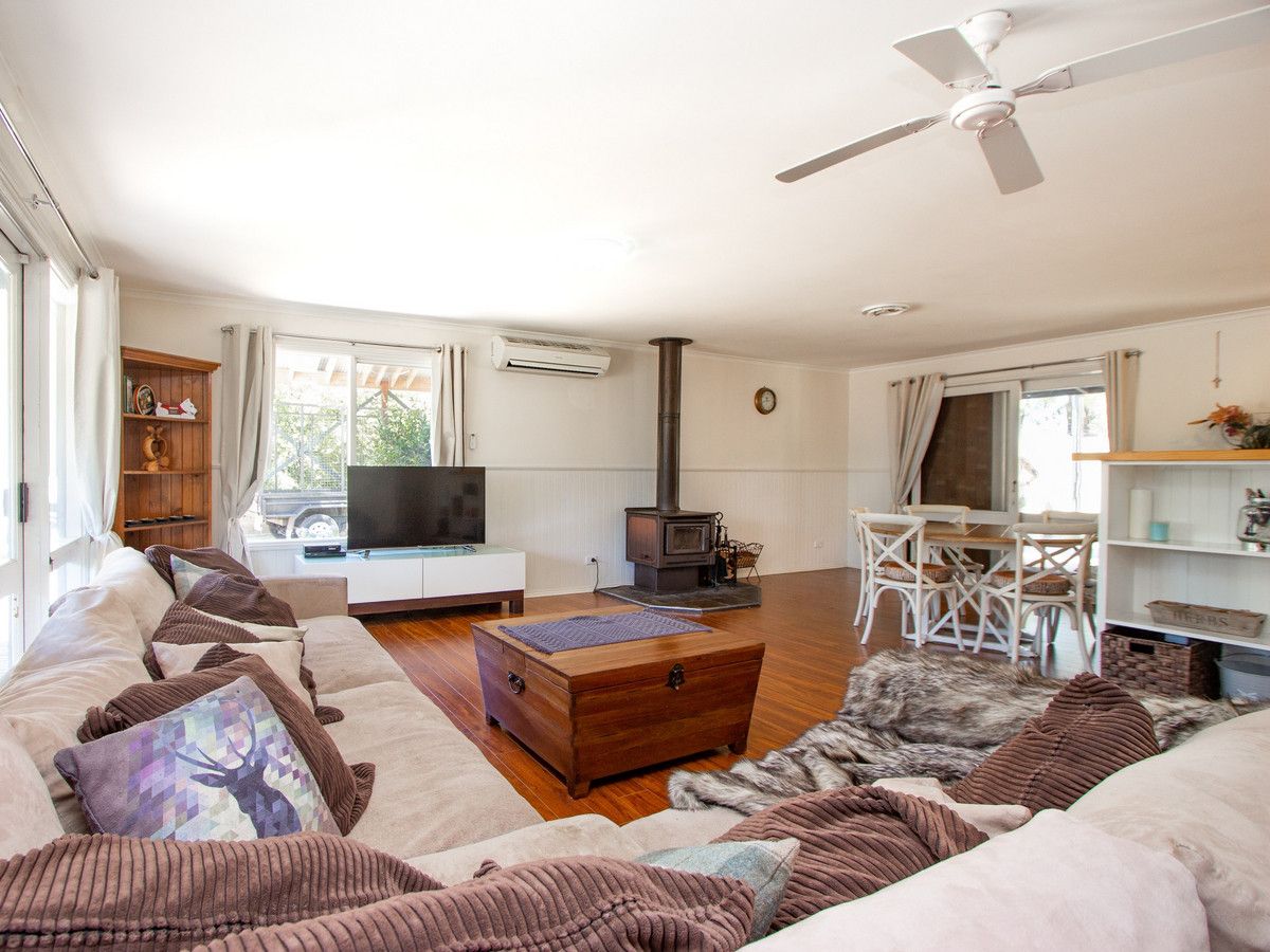 1128 Tabletop Road, Tolmie VIC 3723, Image 2