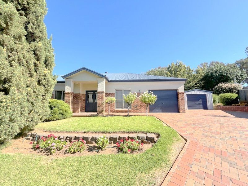 3 bedrooms House in 9 Paris Place COWRA NSW, 2794