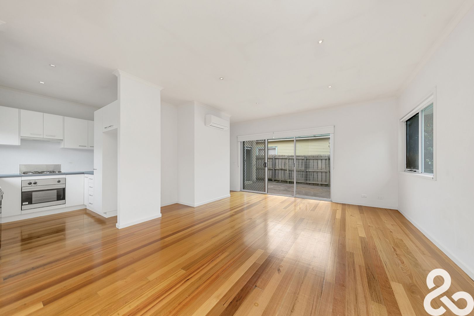 1/11 Epstein Street, Reservoir VIC 3073, Image 1