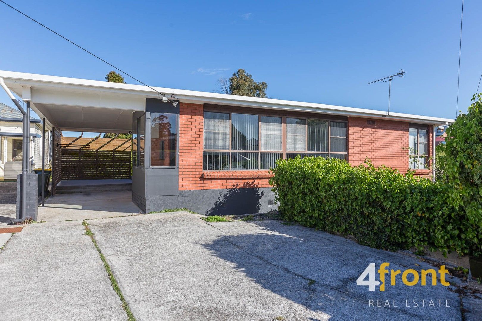 2/11 Jowett Street, West Ulverstone TAS 7315, Image 0