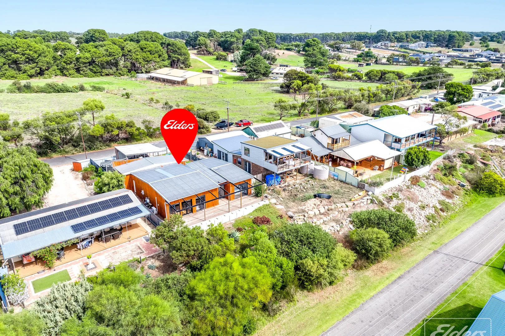 Additional image 2 of 38 Sidney Parade, Hindmarsh Island SA 5214