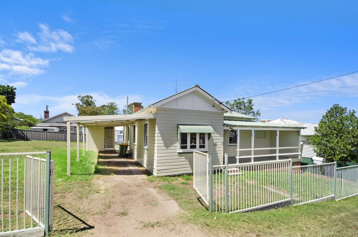 31 Poole Street, Werris Creek NSW 2341 House For Sale Domain