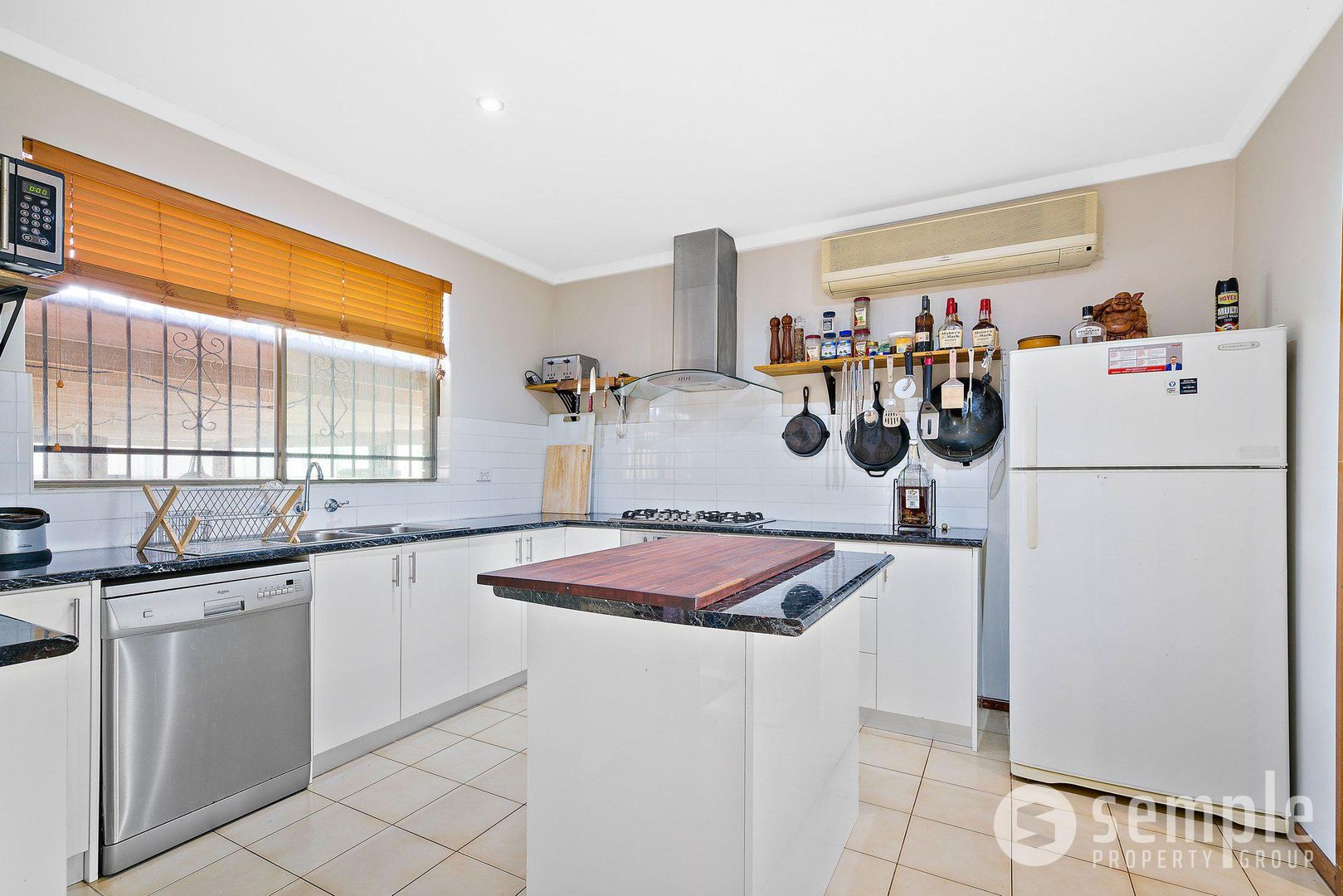 25 Etherington Avenue, Spearwood WA 6163, Image 2