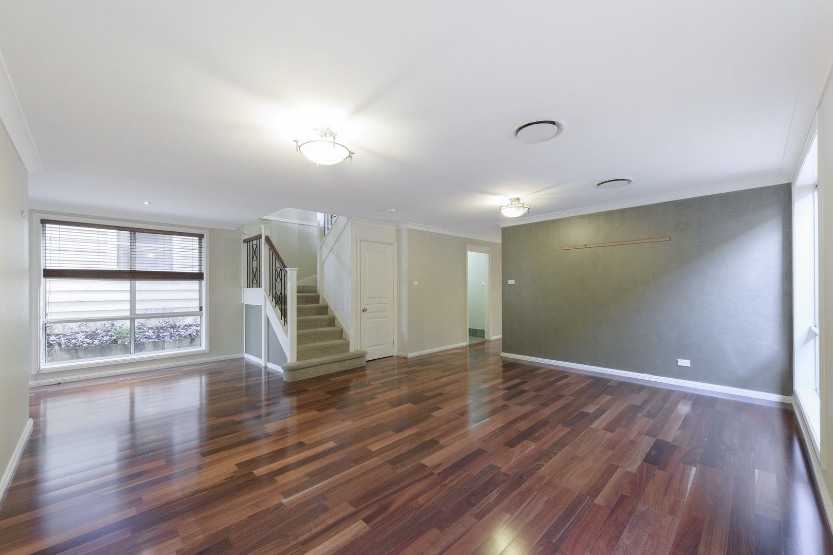 4 bedrooms House in 9 Oliver Street HAMILTON NSW, 2303