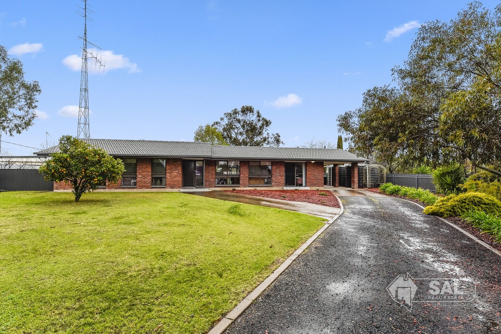 21 Hay Street, Bordertown SA 5268, Image 0