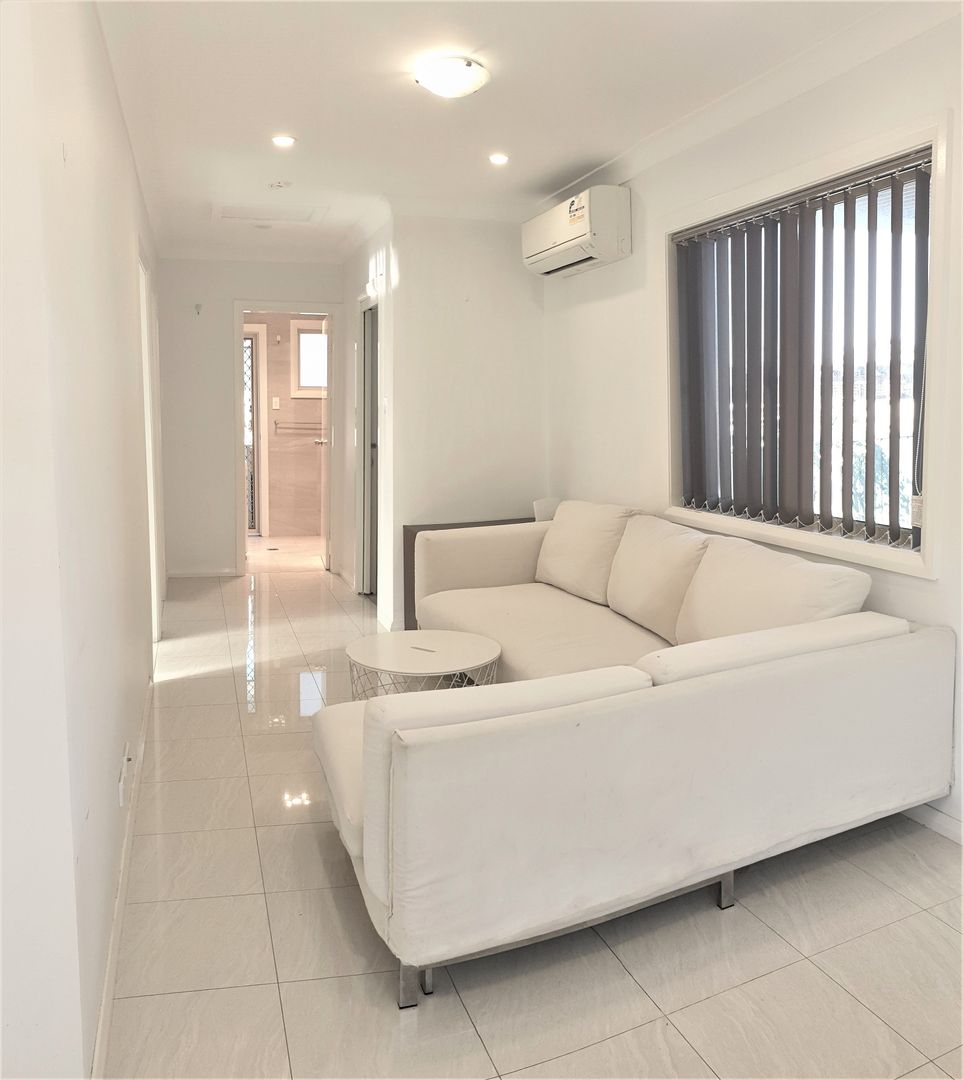 2 bedrooms Semi-Detached in Granny Flat 114 Woniora Rd SOUTH HURSTVILLE NSW, 2221