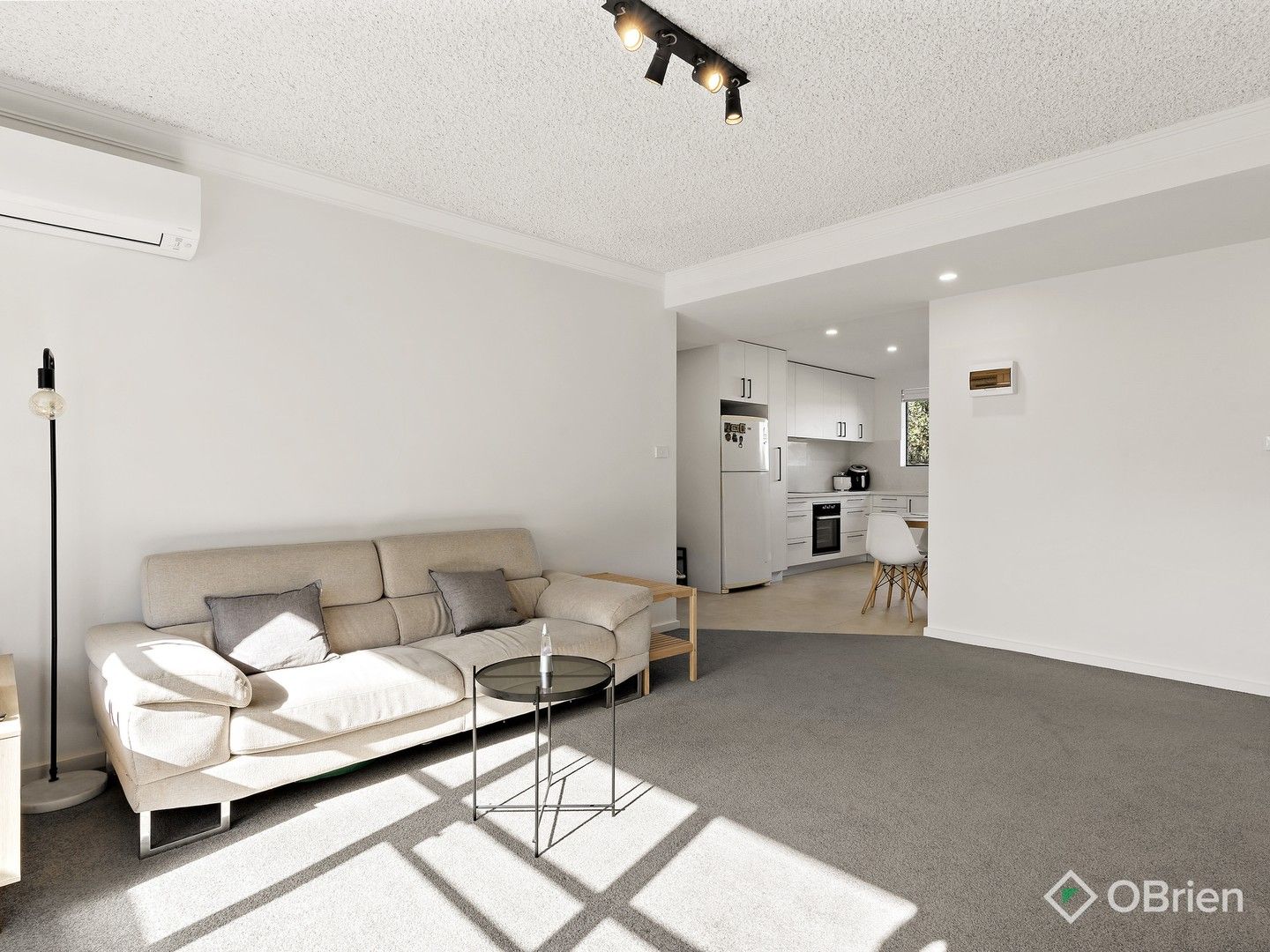 2 bedrooms Apartment / Unit / Flat in 12/5 Pickett Street FOOTSCRAY VIC, 3011