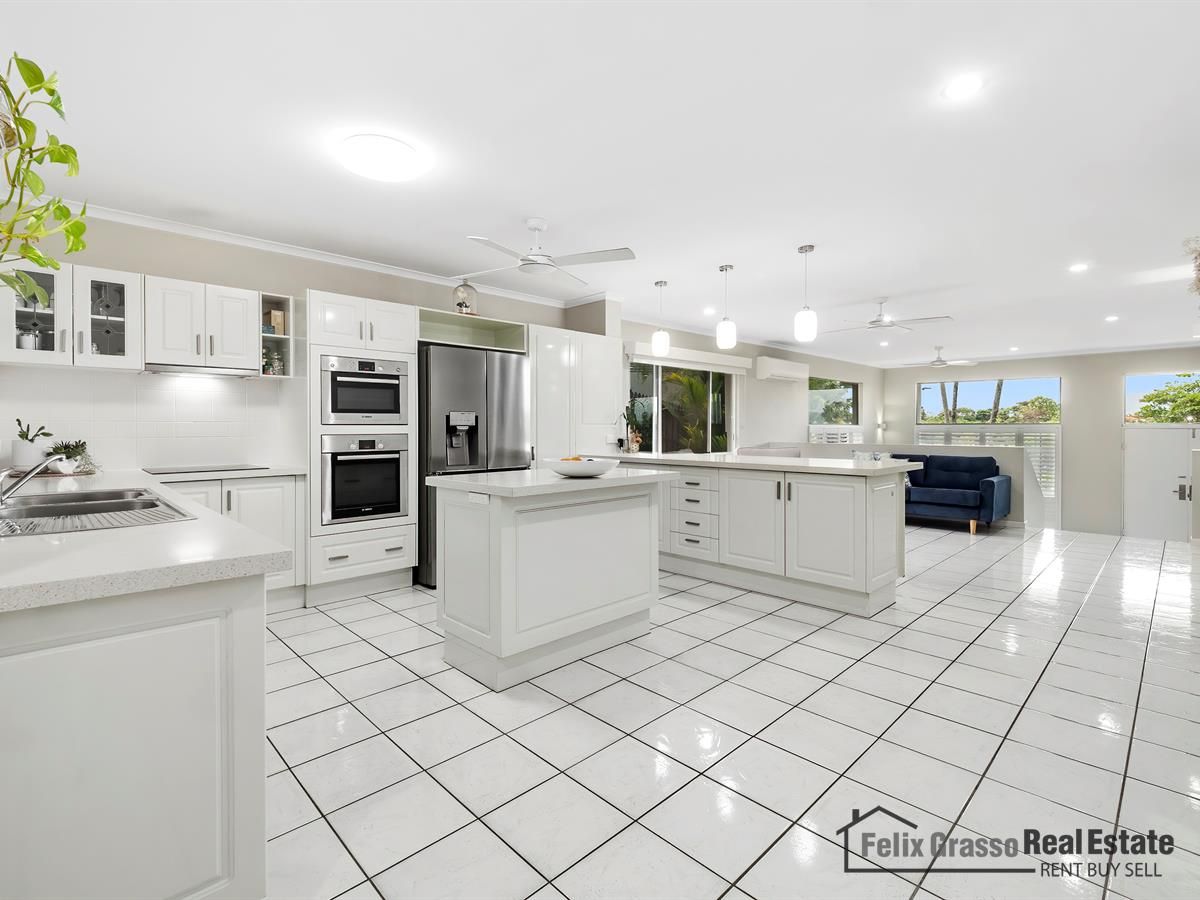 3 Torazzi Place, Mooroobool QLD 4870, Image 1