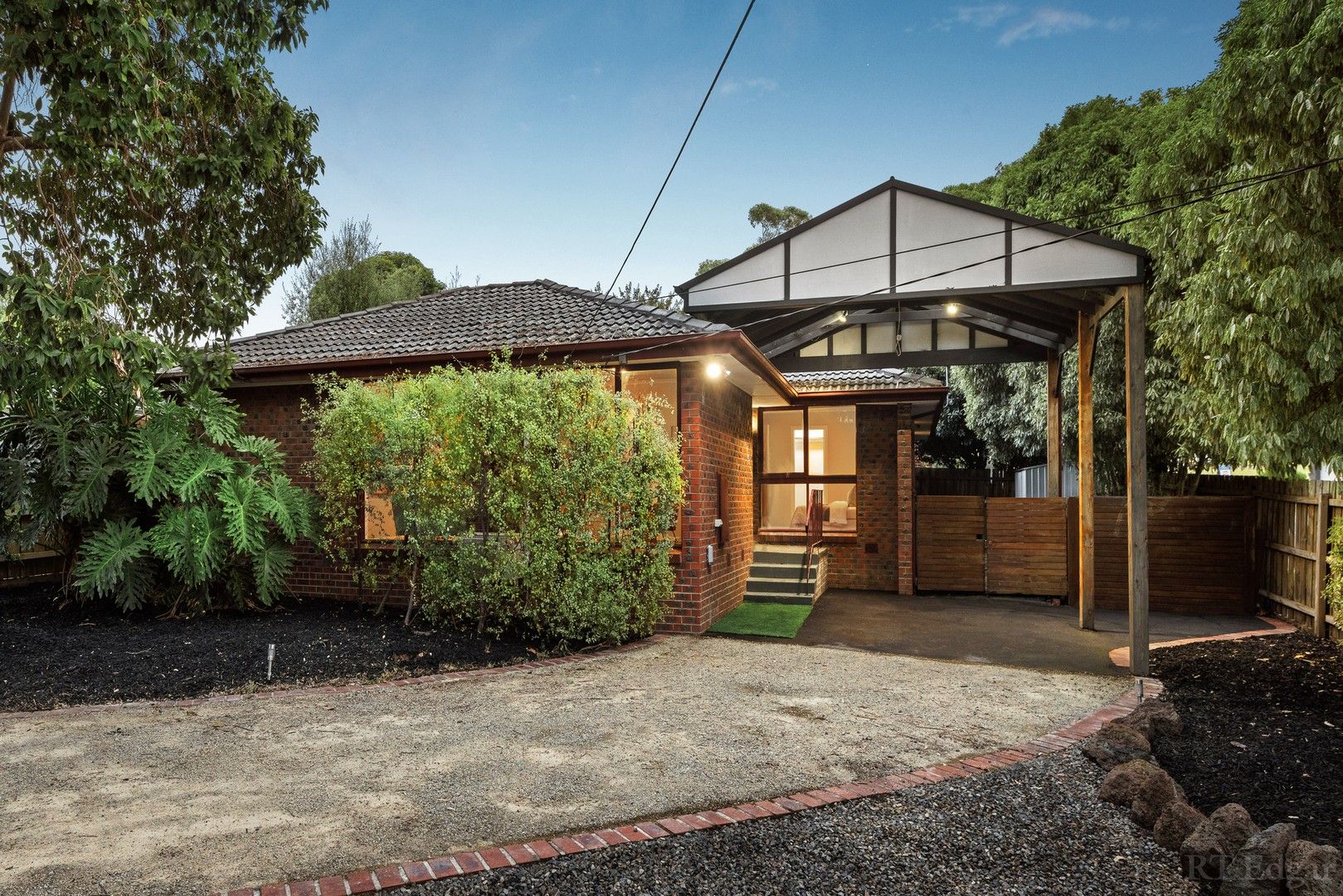 32 Broughton Avenue, Croydon VIC 3136, Image 0