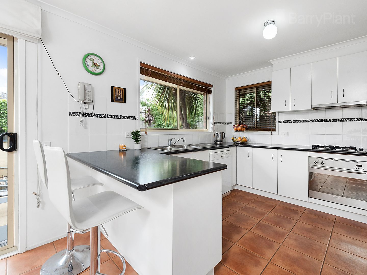 2/7 Woodvale Road, Boronia VIC 3155, Image 2