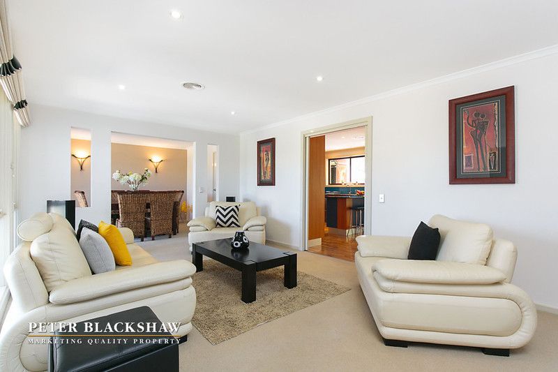 16 Severne Crescent, Kambah ACT 2902, Image 1