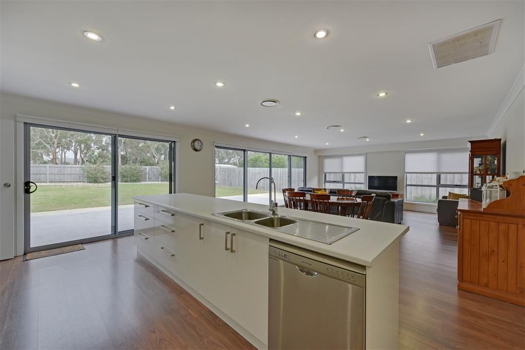 11 Arcadia Avenue, Turners Beach TAS 7315, Image 2