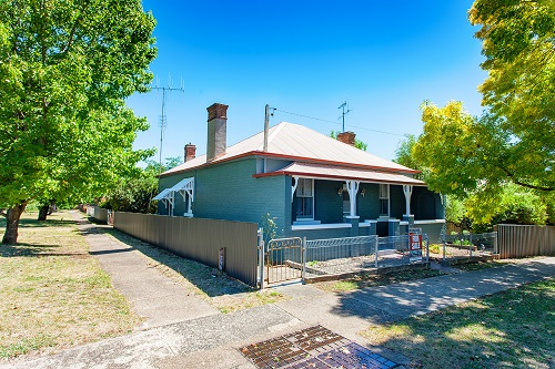 39 Colyer Street, Crookwell NSW 2583