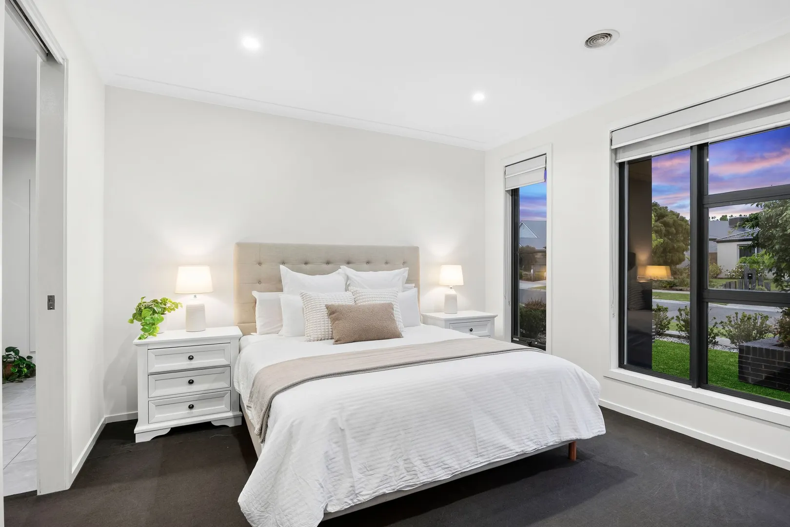 Family, Inviting, Locale - View 6