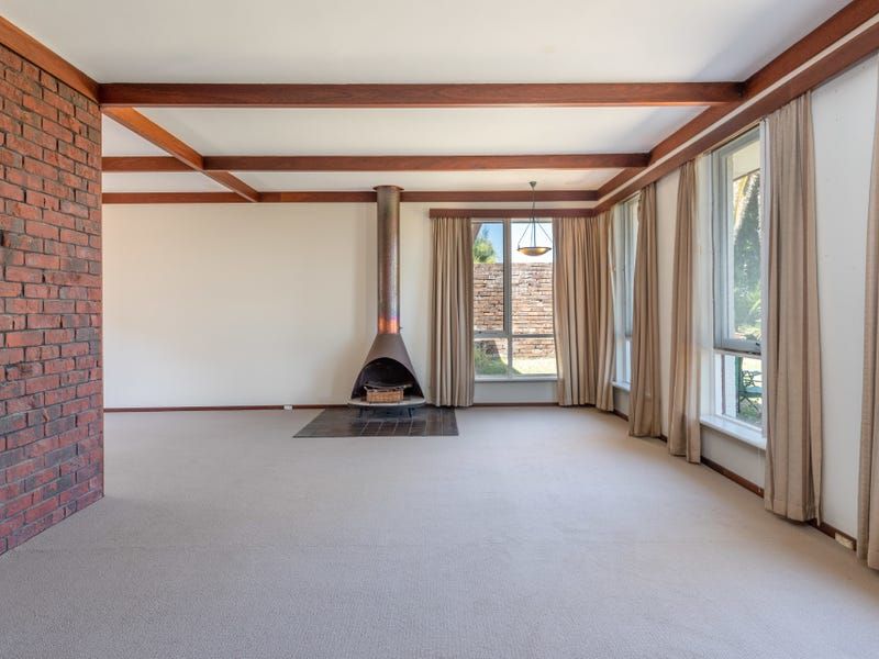 10 Yanagin Crescent, City Beach WA 6015 House For Rent Domain