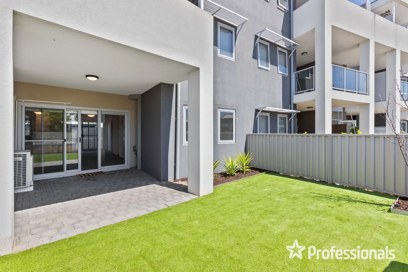 Primary image of 10/32 Congenial Loop, Atwell WA 6164