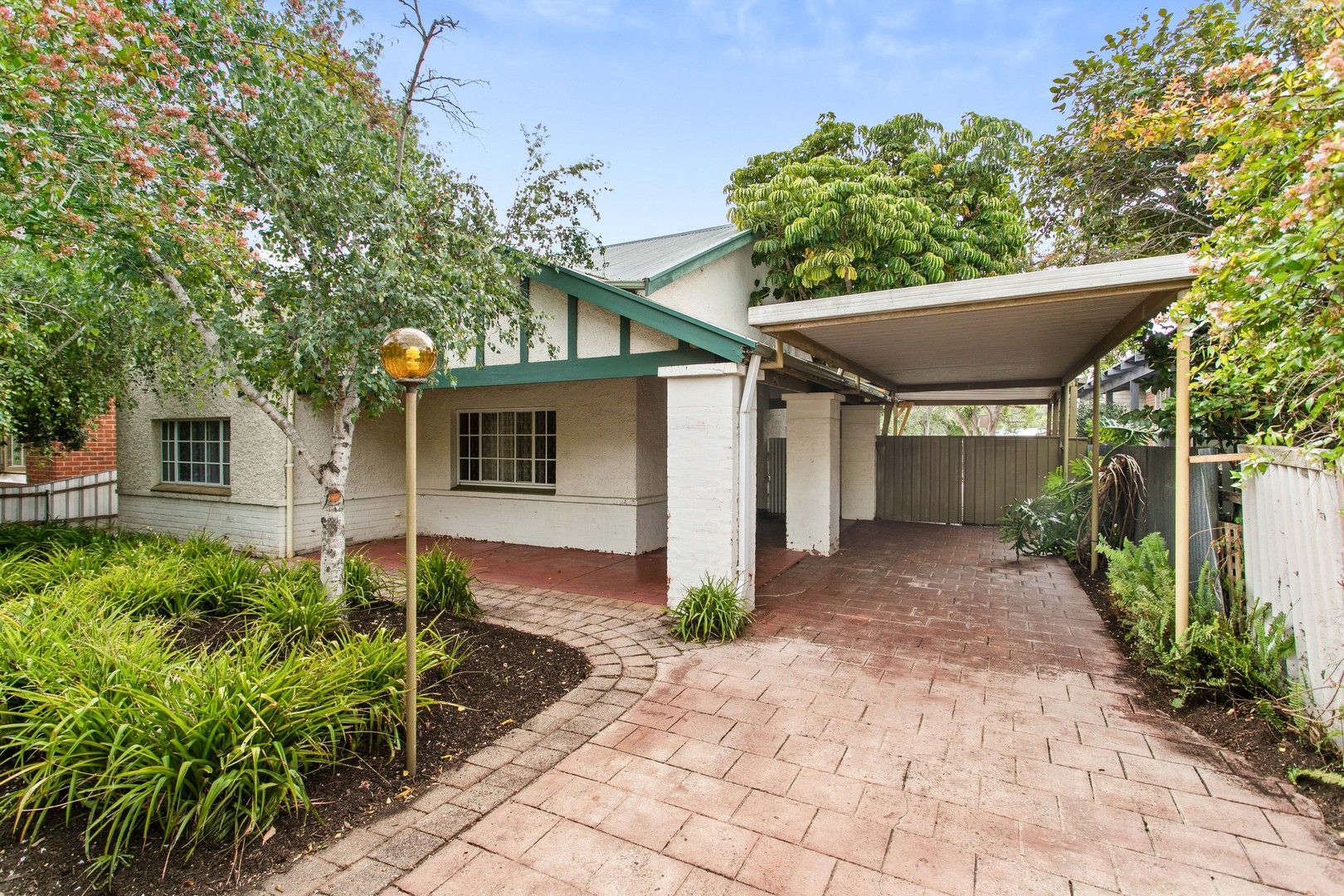 22 Lorraine Avenue, Clarence Park SA 5034, Image 0