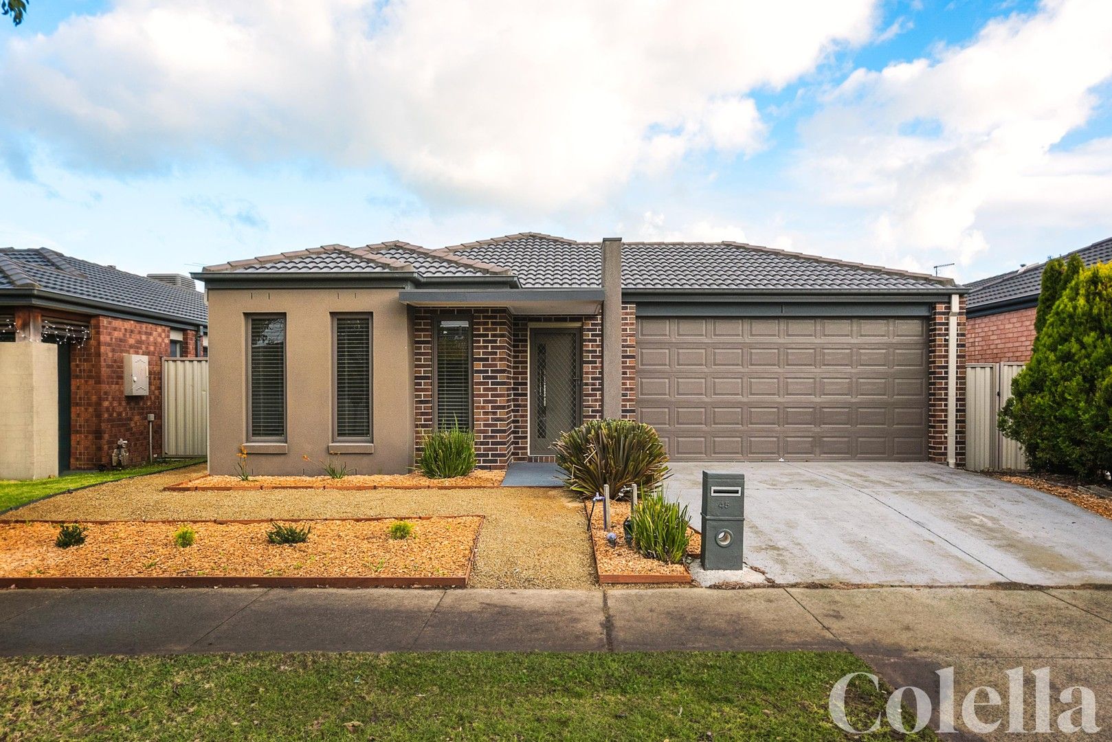 4 bedrooms House in 45 Victory Drive PAKENHAM VIC, 3810