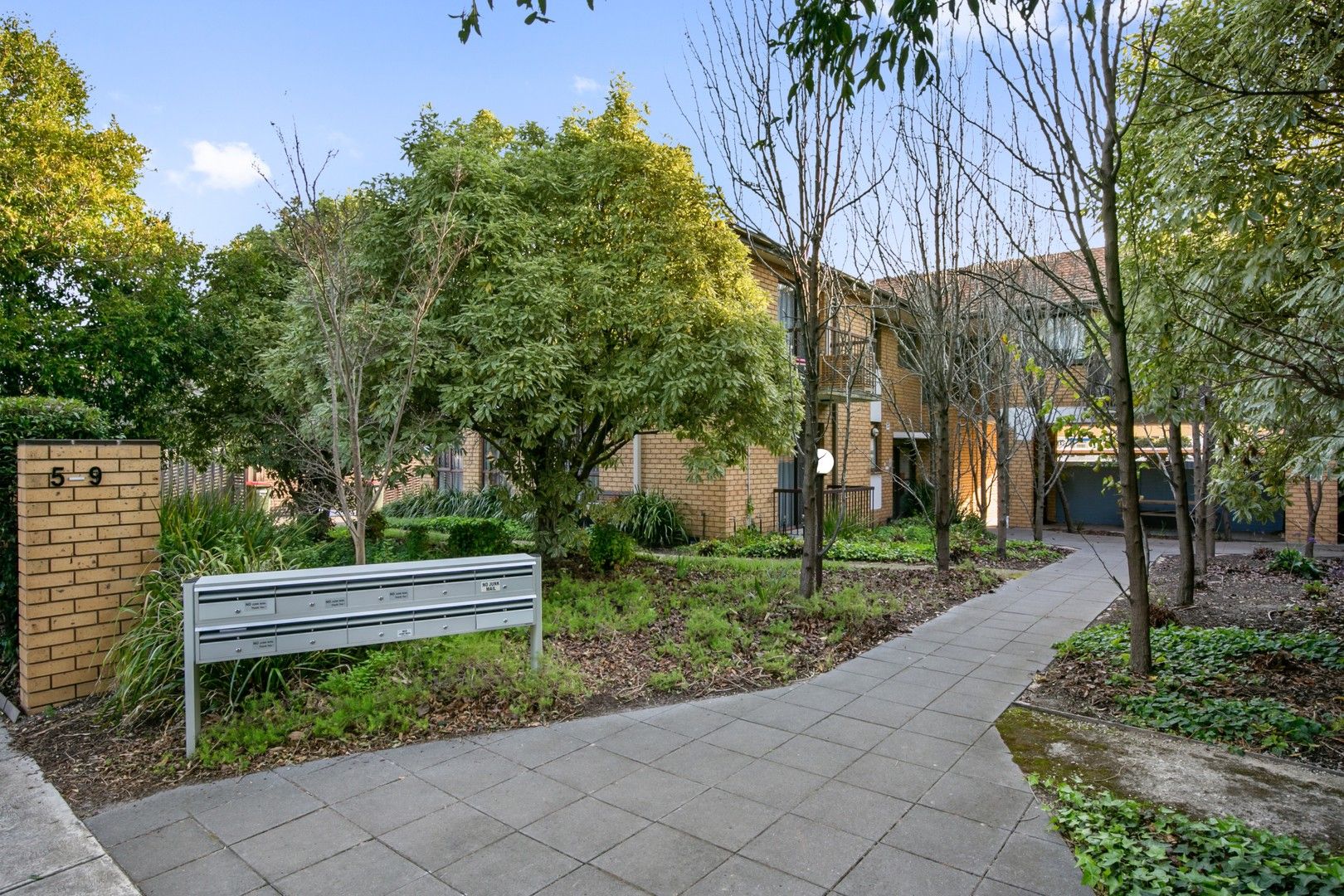 2 bedrooms Apartment / Unit / Flat in 7/5-9 Grice Crescent ESSENDON VIC, 3040