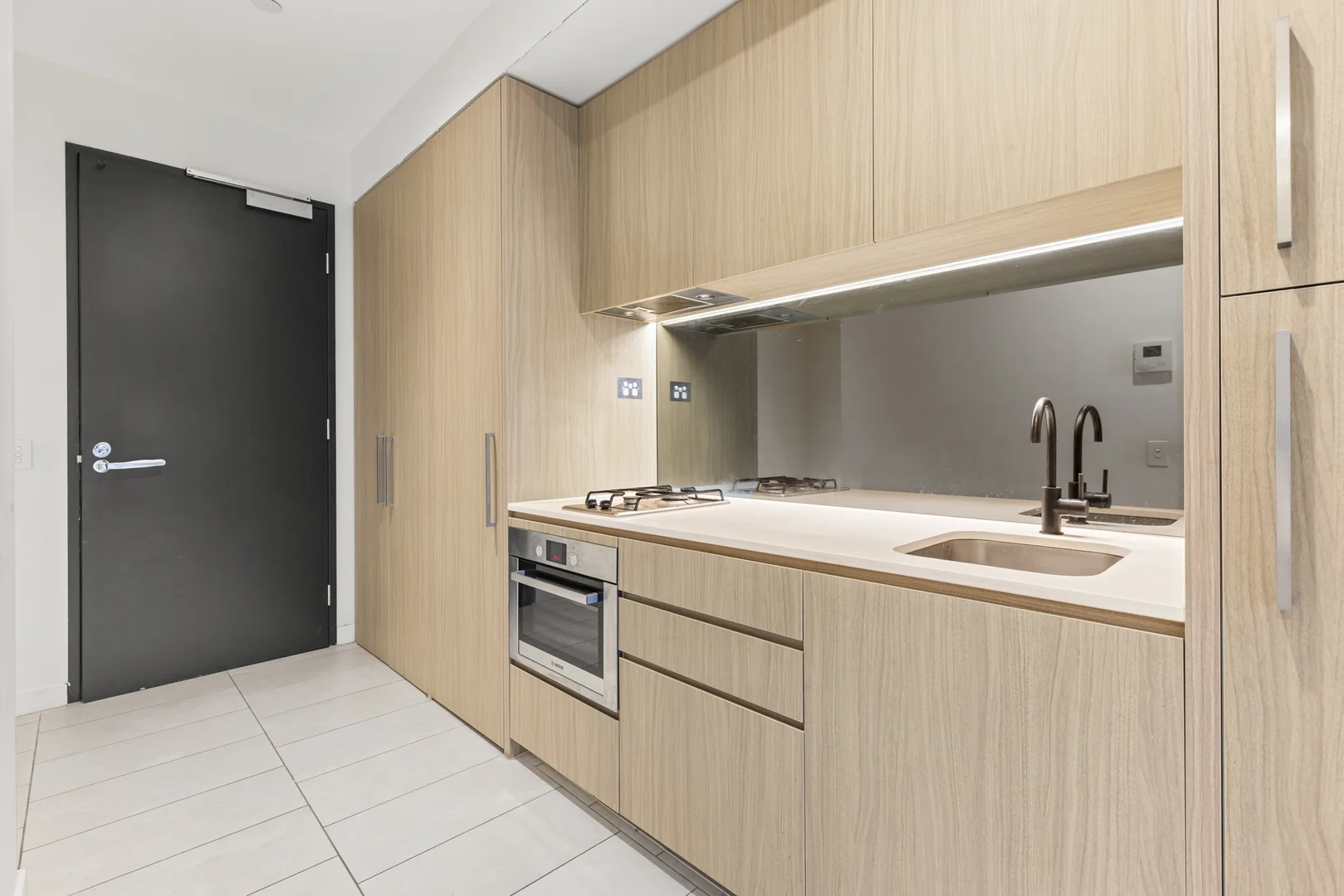 Additional image 4 of 2704/120 A'Beckett Street, Melbourne VIC 3000