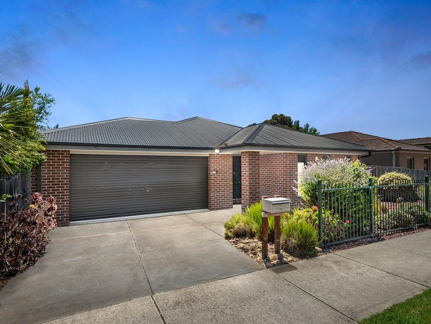 175 Hall Road, Carrum Downs VIC 3201