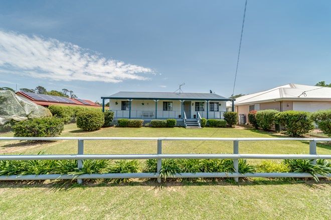 Picture of 22 Mulwaree Street, TARAGO NSW 2580