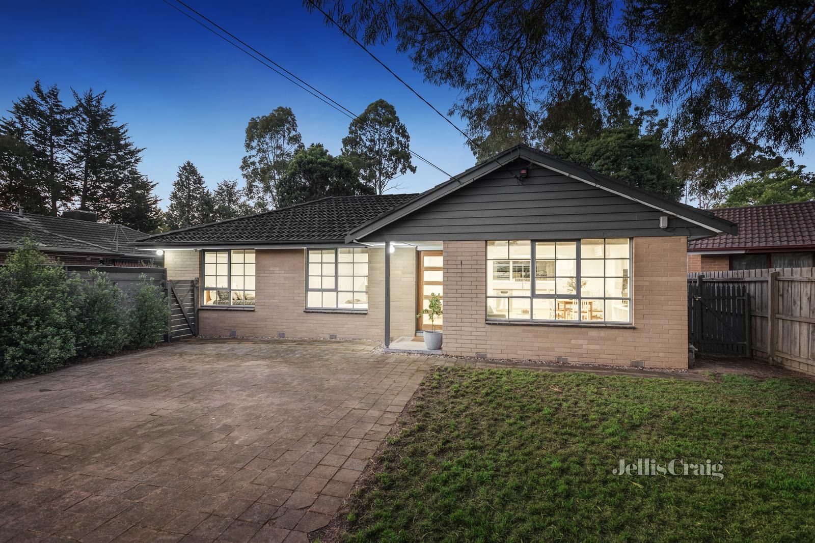 1/51 Exeter Road, Croydon North Property History & Address Research