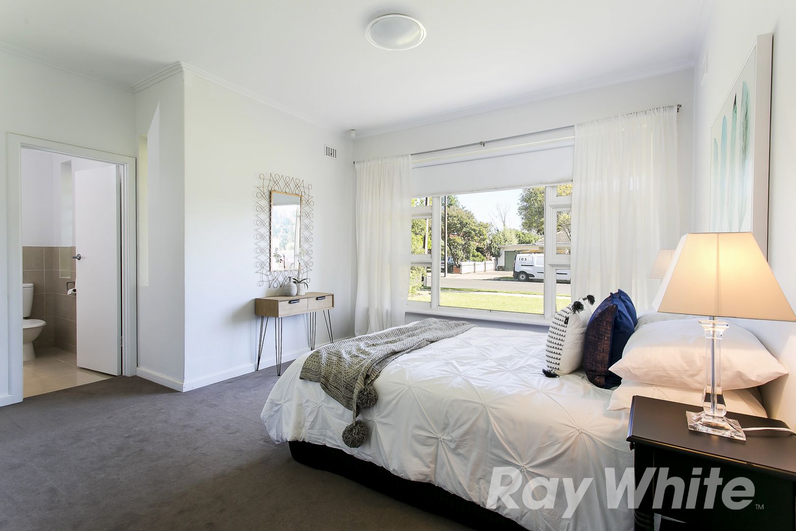 15 McLachlan Avenue, Glenelg North SA 5045, Image 2