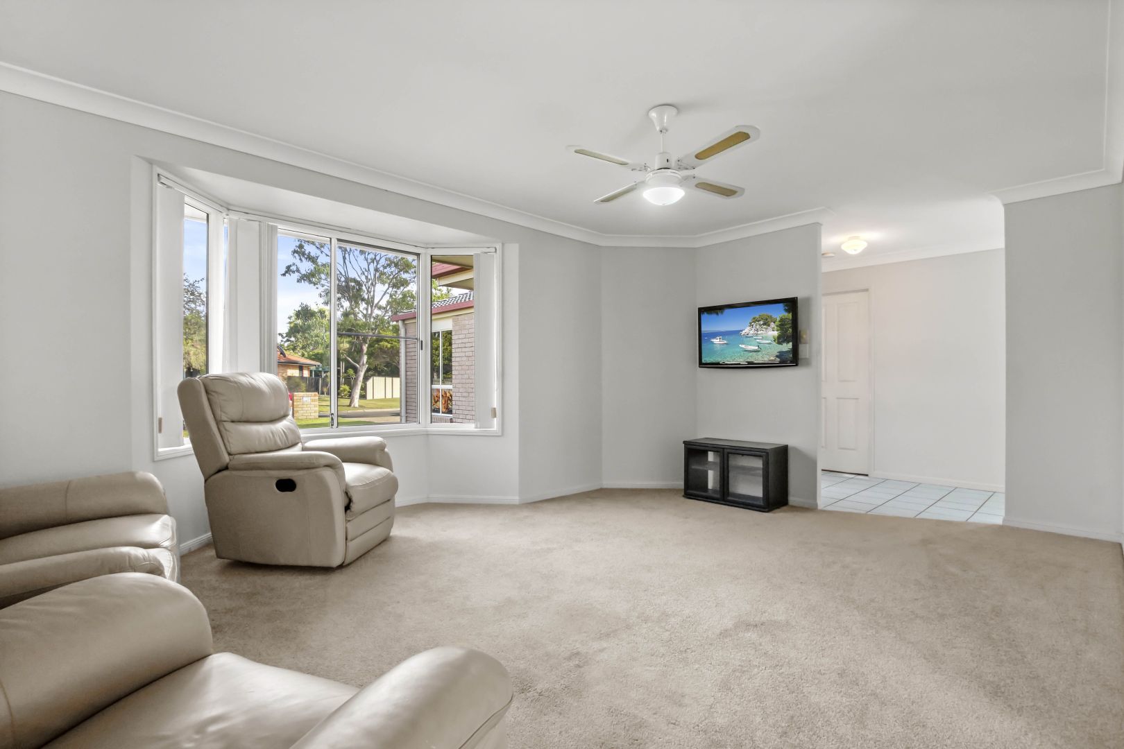 15 Pegwell Place, Currimundi QLD 4551, Image 2