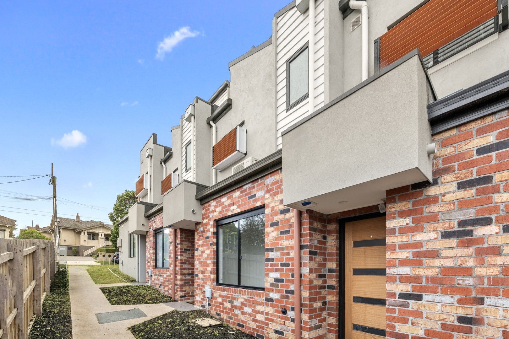 3 bedrooms Townhouse in 3/1 Hawker Avenue PRESTON VIC, 3072