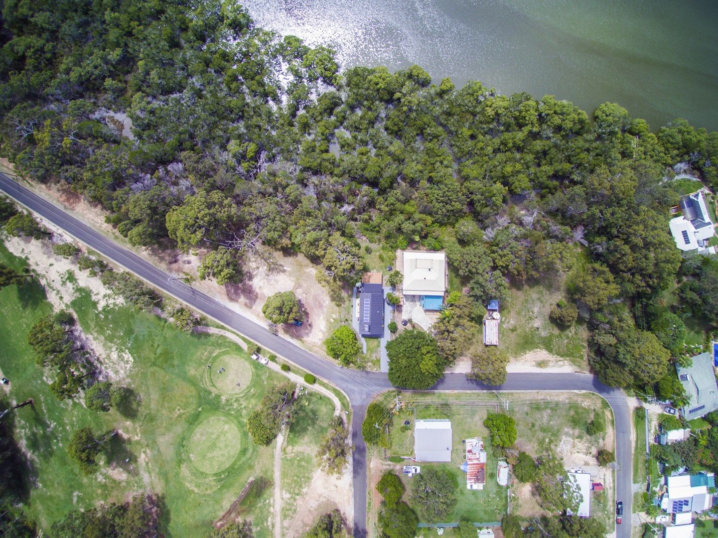 10 Keith St, Macleay Island QLD 4184, Image 2