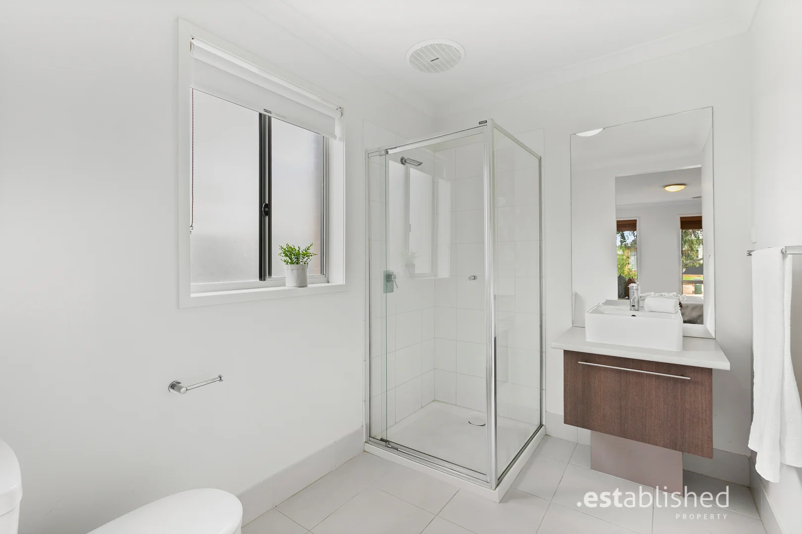 Additional image 13 of 43 Regal Road, Point Cook VIC 3030