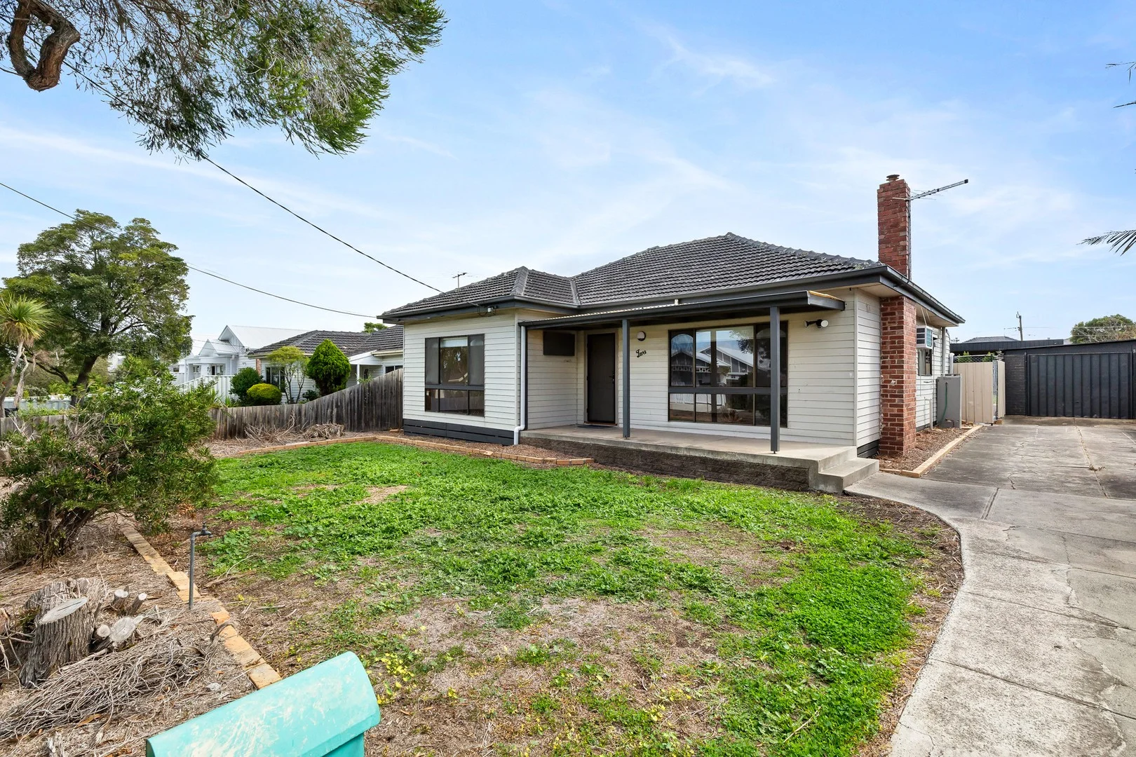 2 Jessie Street, Oak Park VIC 3046