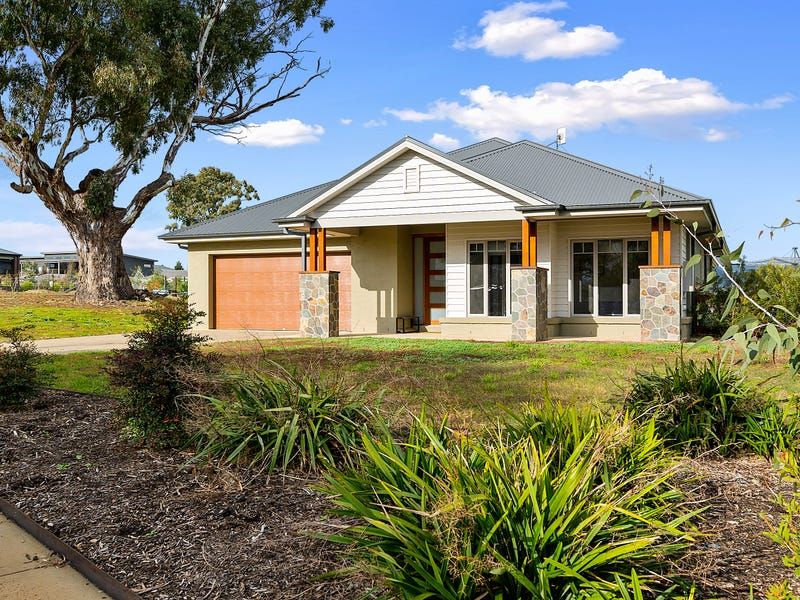 8 Jenny Court, Mansfield VIC 3722, Image 0