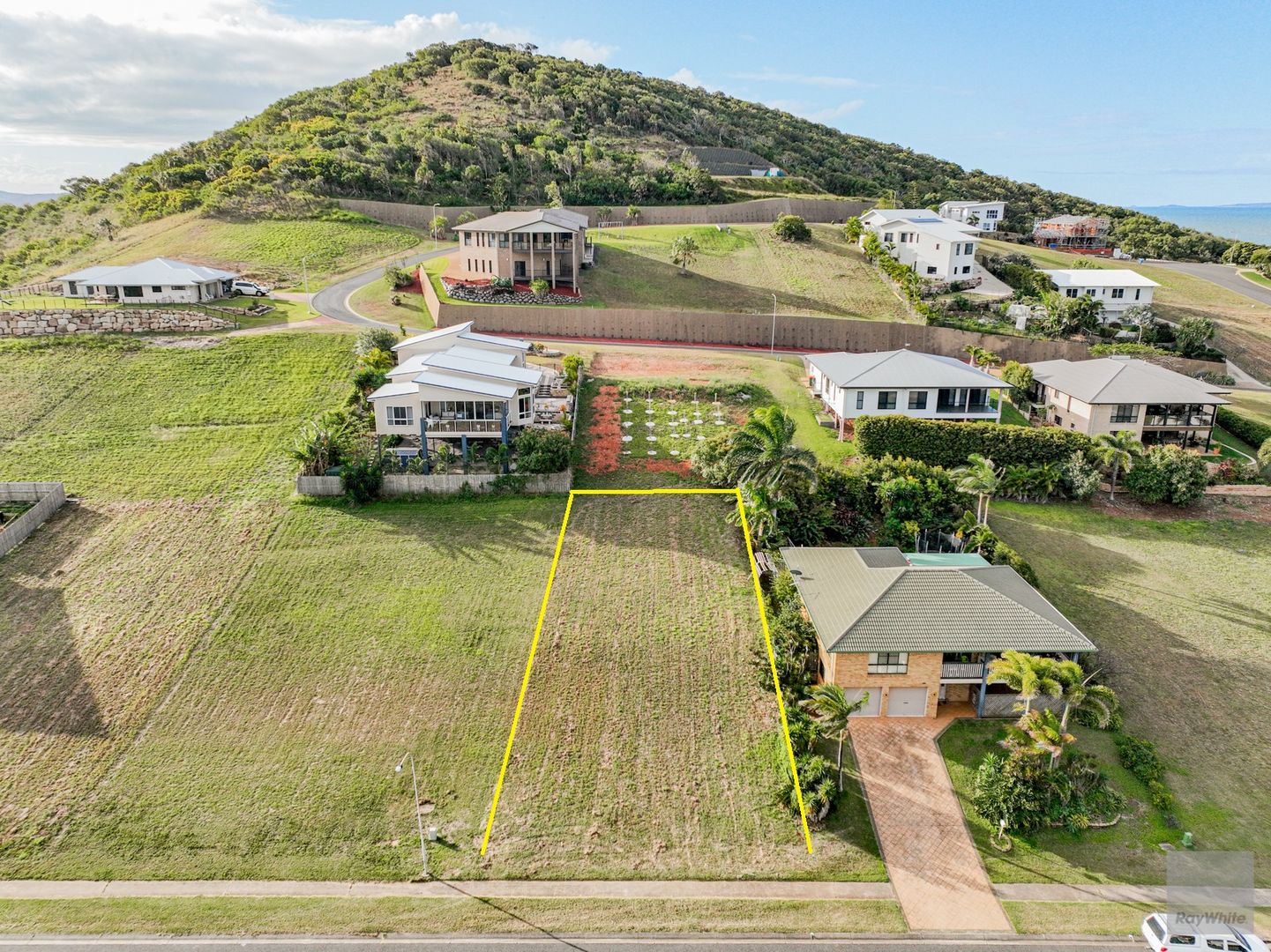 13 Haven Road, Emu Park QLD 4710, Image 1