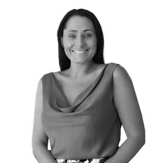 Chantel Laing-Chadwick, Sales representative