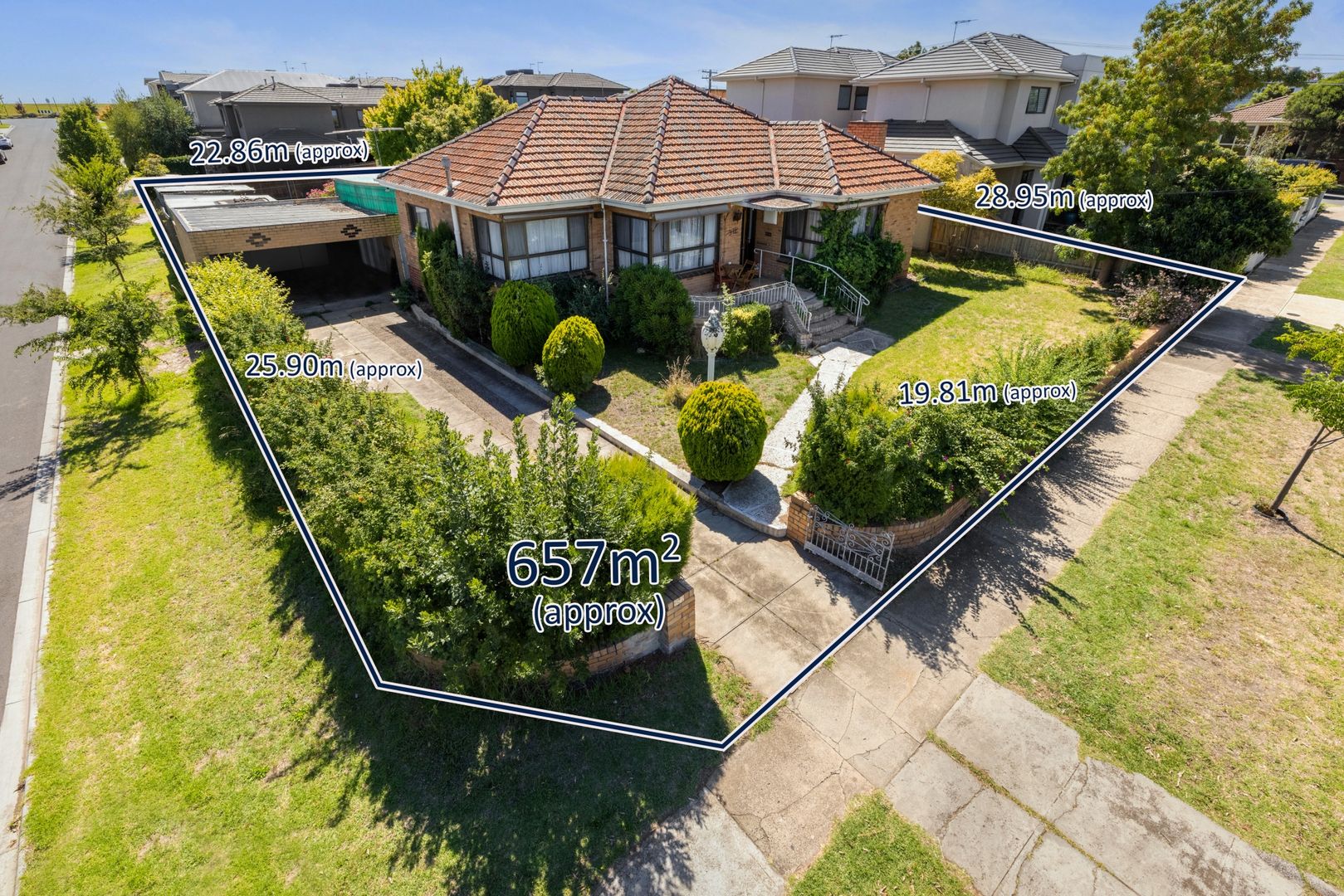 371 Napier Street, Strathmore VIC 3041