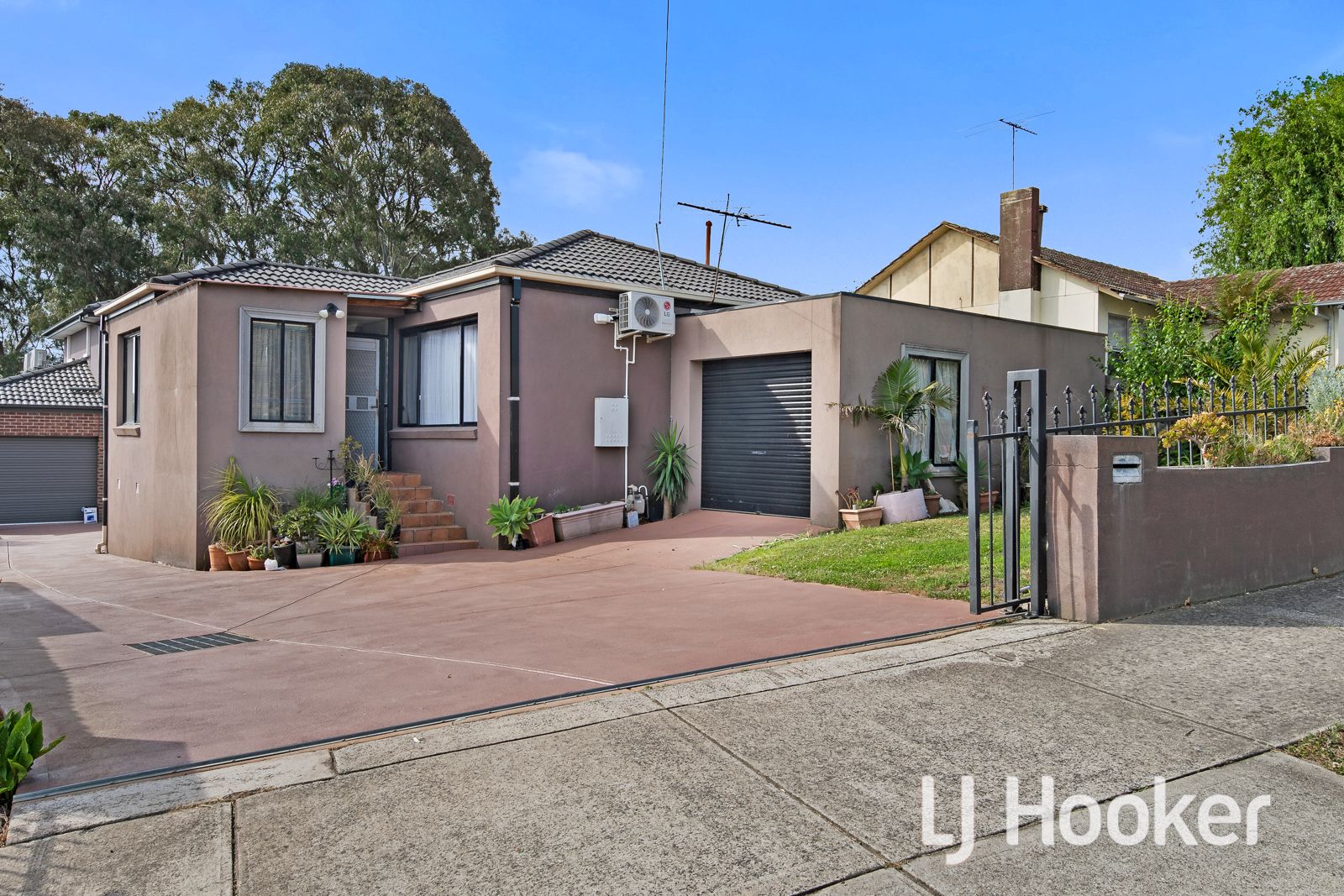 53 Chestnut Road, Doveton VIC 3177, Image 1