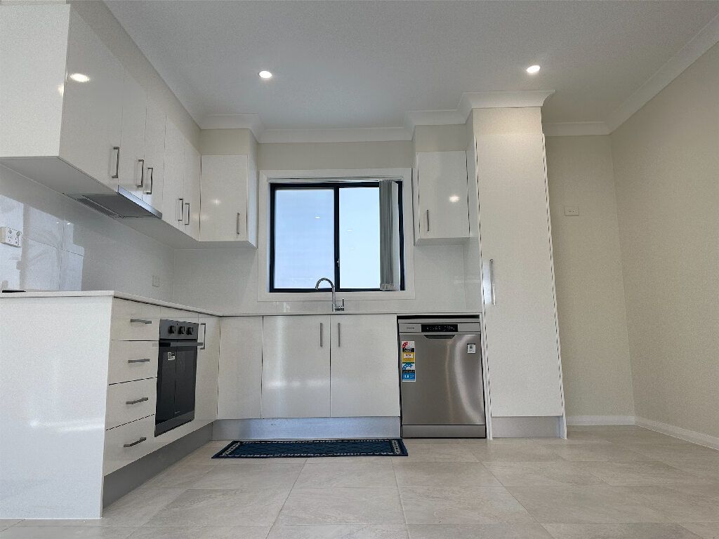 2 bedrooms House in 9A Richardson Avenue PADSTOW NSW, 2211