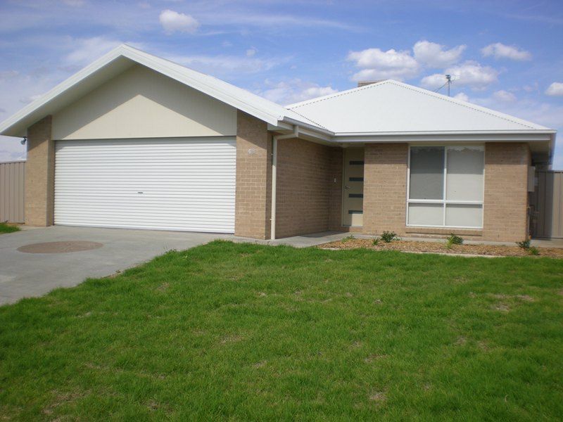 48 GILLMARTIN DRIVE, Griffith NSW 2680, Image 0