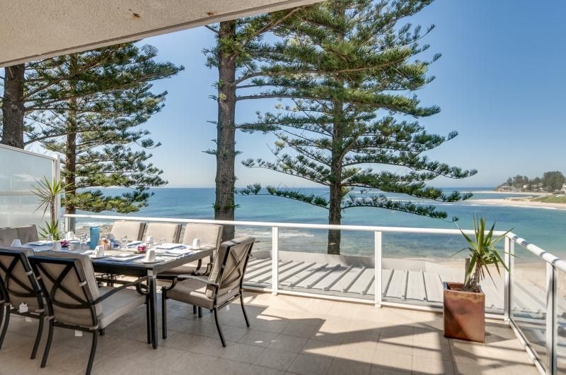 4/132 Ocean Parade, Blue Bay NSW 2261, Image 0