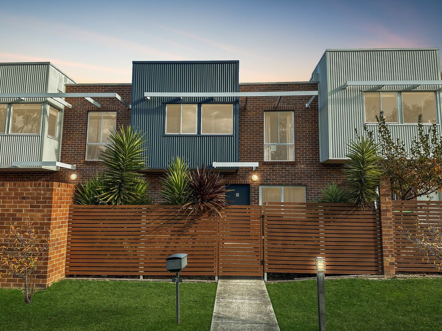 21 Paget Street, Bruce ACT 2617, Image 0