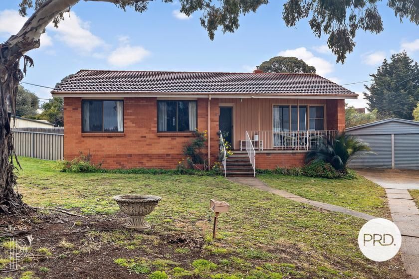3 bedrooms House in 8 Welsh Place CHIFLEY ACT, 2606