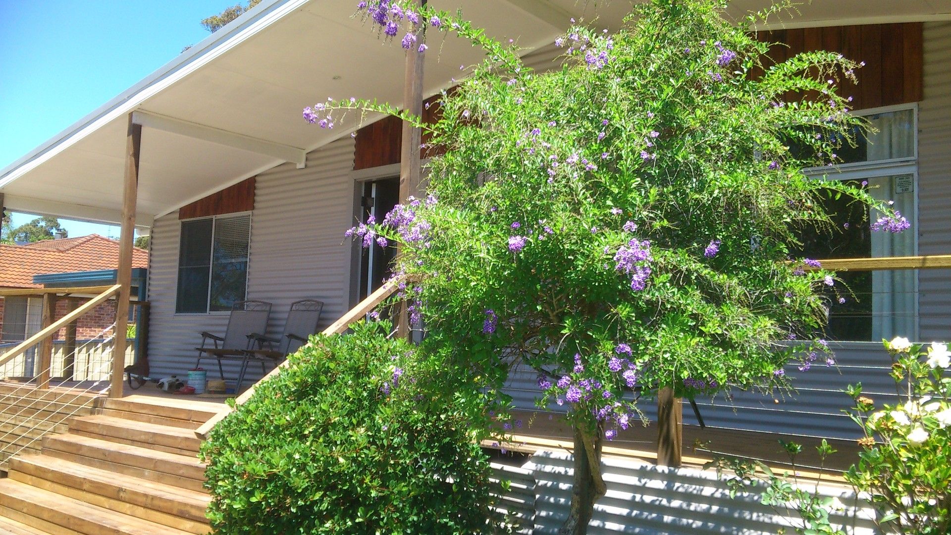 4 bedrooms House in 10 Parkside Drive CHARMHAVEN NSW, 2263