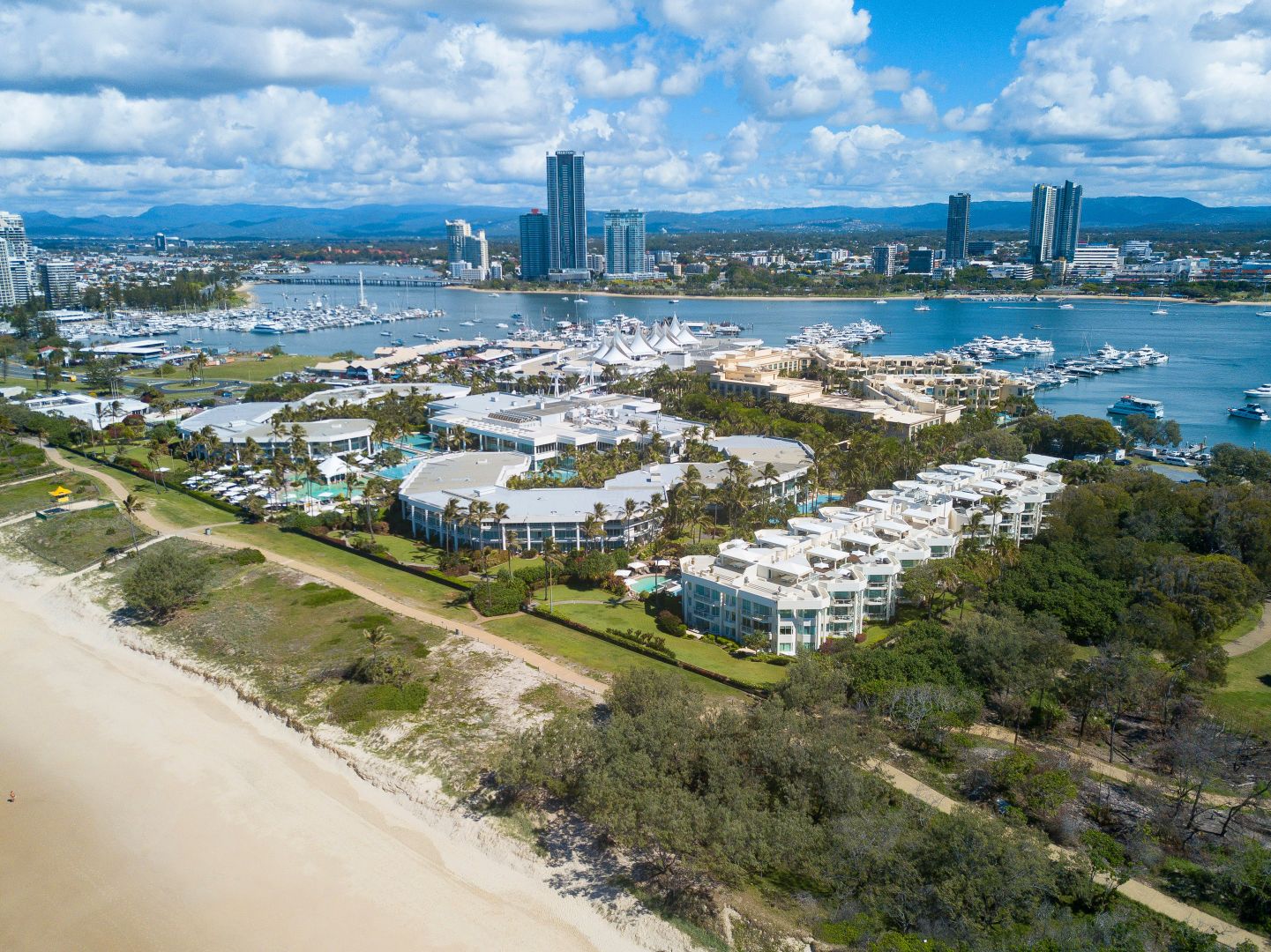 V26/135 Seaworld Drive, Main Beach QLD 4217, Image 1