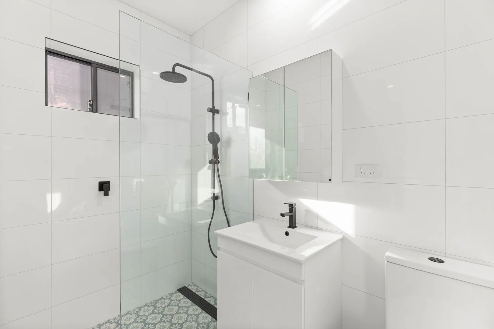 Additional image 10 of 30 Hutchinson Street, Redhead NSW 2290