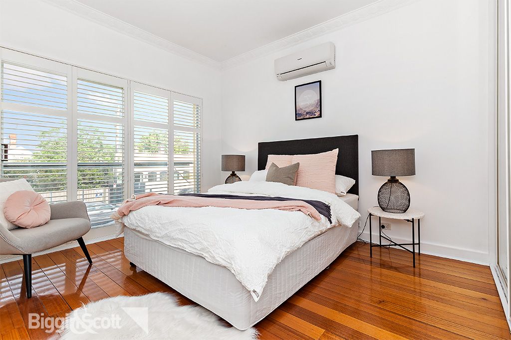 2 bedrooms Apartment / Unit / Flat in 2/571 Punt Road SOUTH YARRA VIC, 3141