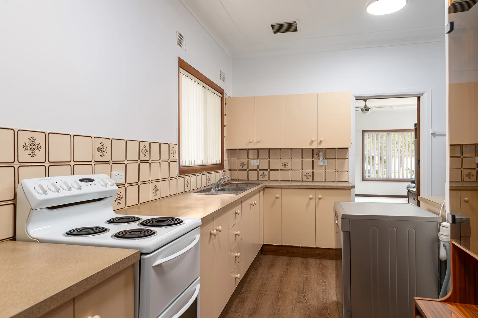 Additional image 7 of 71 Wonga Road, Yowie Bay NSW 2228