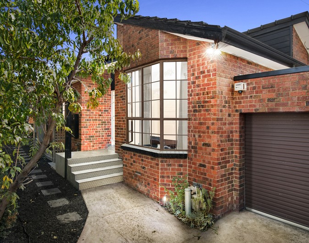 2/10 Selbourne Street, Coburg VIC 3058